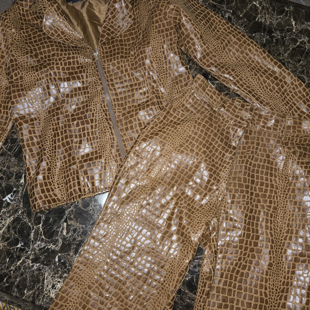 Vintage Selene Sport Tan Crocodile Print Fabric